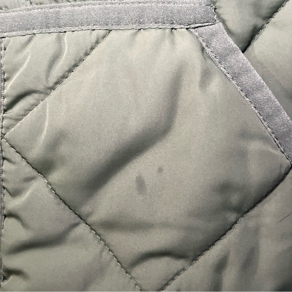 J.Crew Factory Olive Green Quilted Puffer Vest Size MEDIUM Pockets Double Zipper - Picture 8 of 13